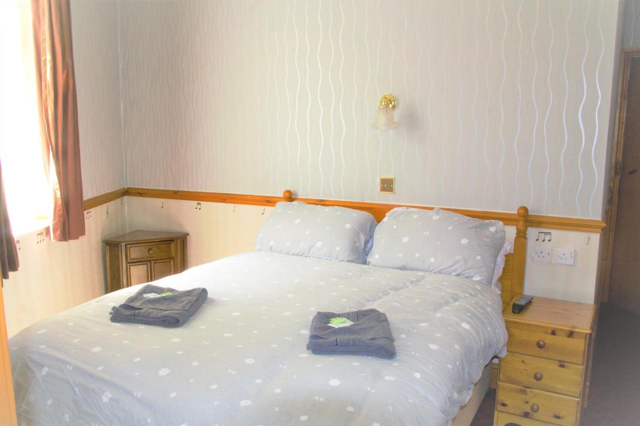 Pine Hotel 3*