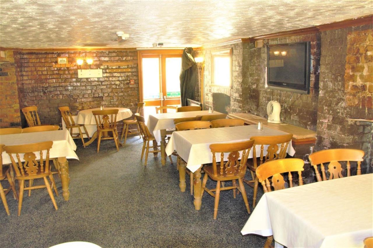 Pine Hotel